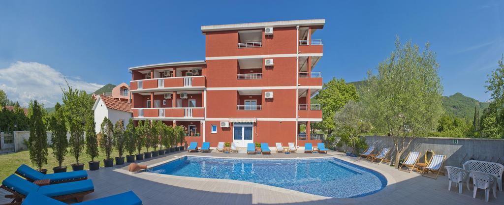 Apartments Gold Будва Екстер'єр фото