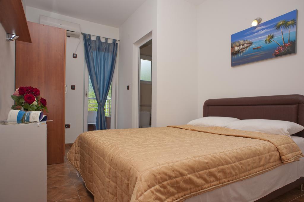Apartments Gold Будва Екстер'єр фото