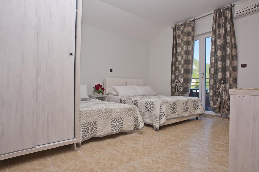 Apartments Gold Будва Екстер'єр фото