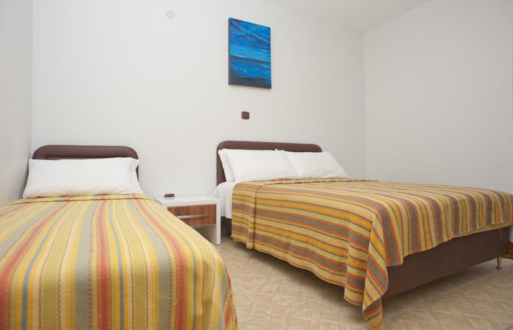 Apartments Gold Будва Екстер'єр фото